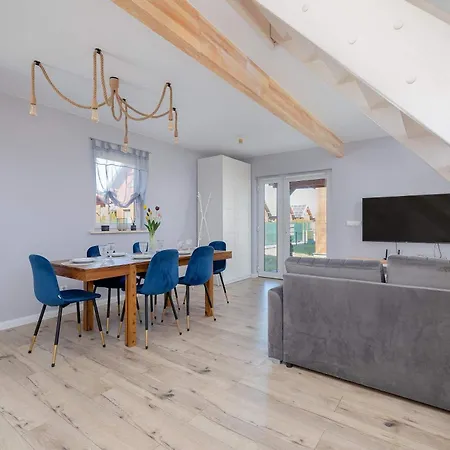 Kropla Baltyku Z Ogrodem By Renters *